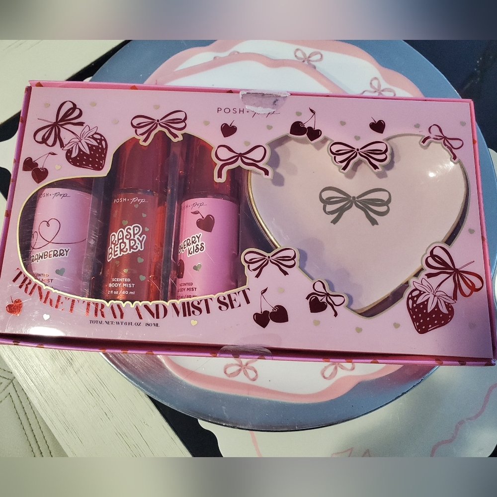 Pink Bow Heart Shaped Trinket Tray & Mist Set NWT